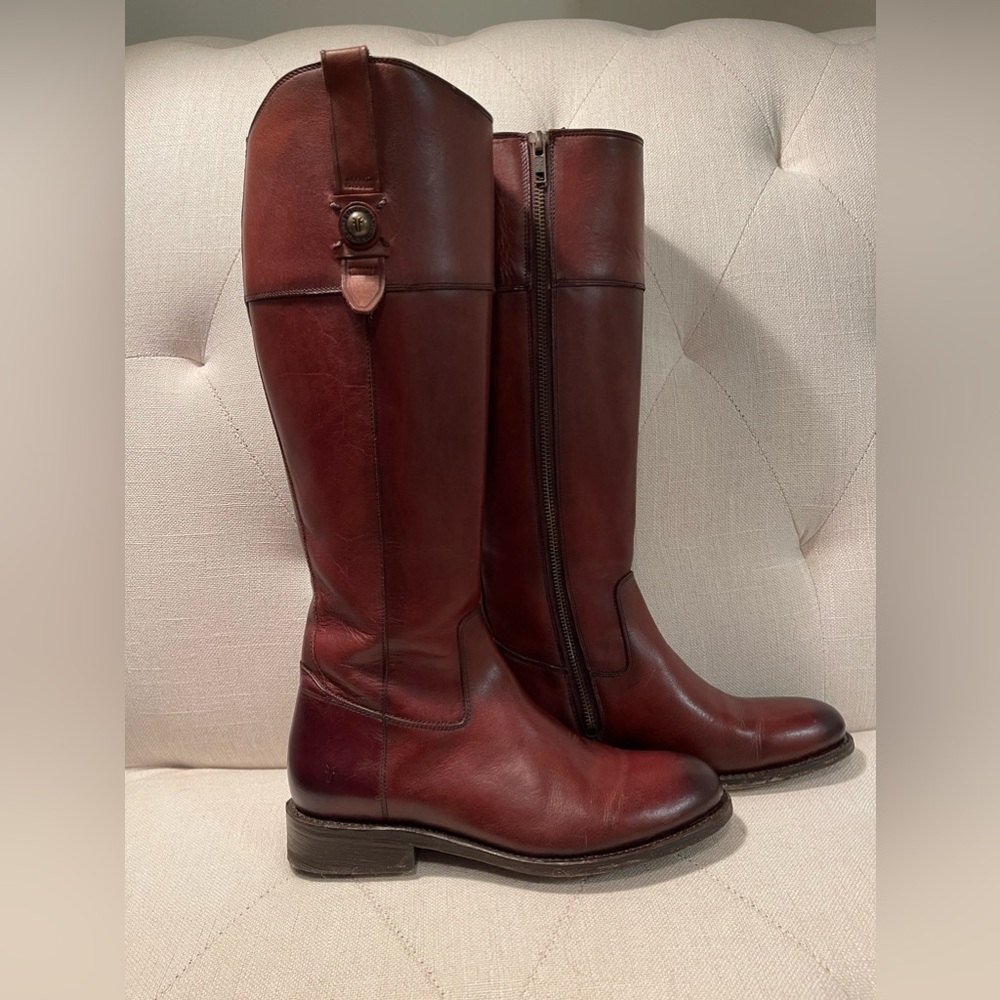 FRYE - Hardly Worn Boots